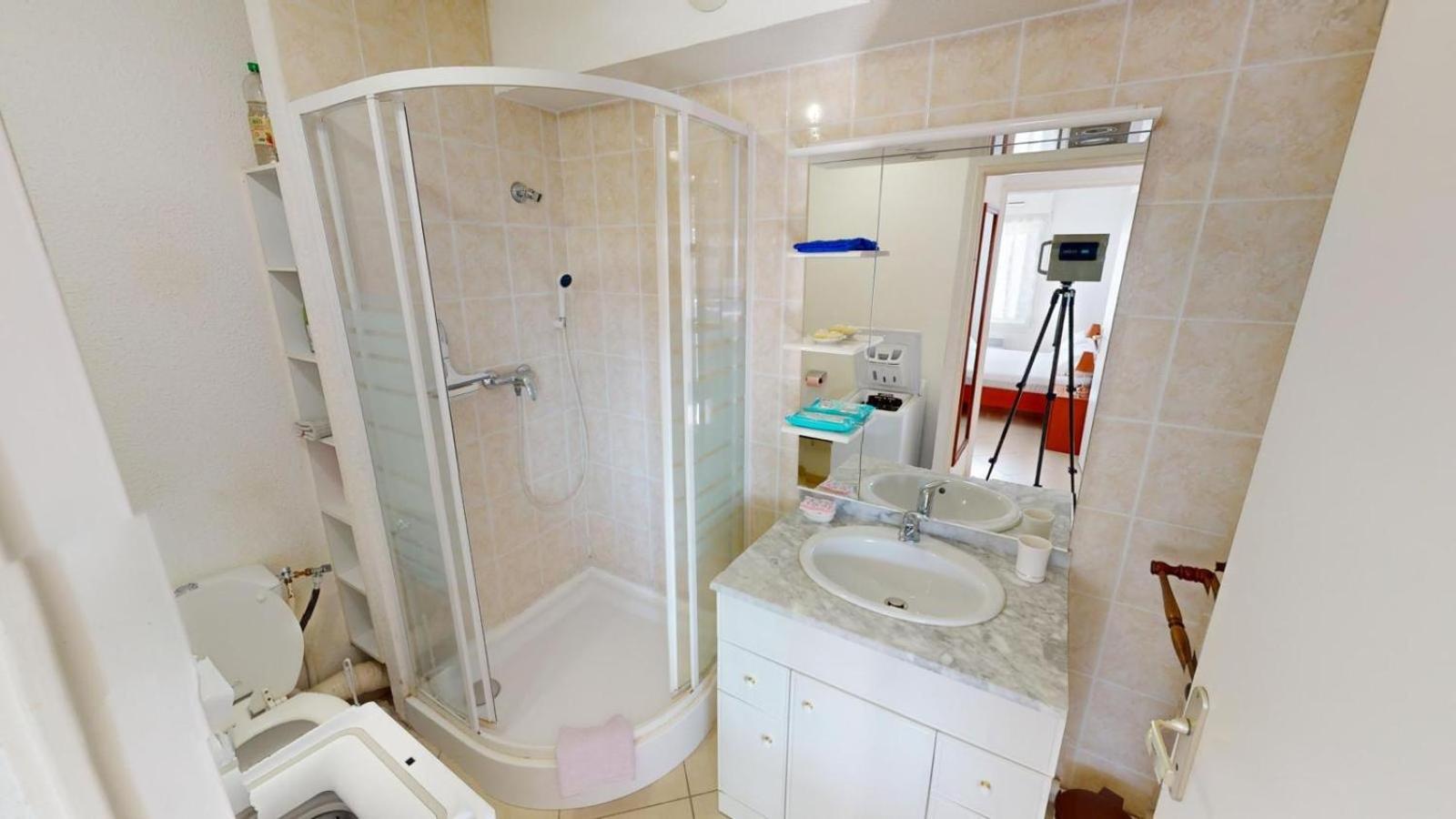 T2 Clim Avec Terrasse Et Place De Parking Privative بالاروك ليه بان المظهر الخارجي الصورة